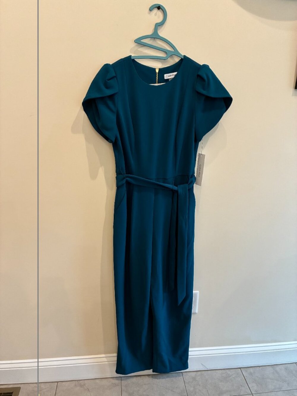 CALVIN KLEIN PLEATED TULIP SHORT SLEEVE TIE WAIST BLUE JUMPSUIT SIZE 6 NEW!